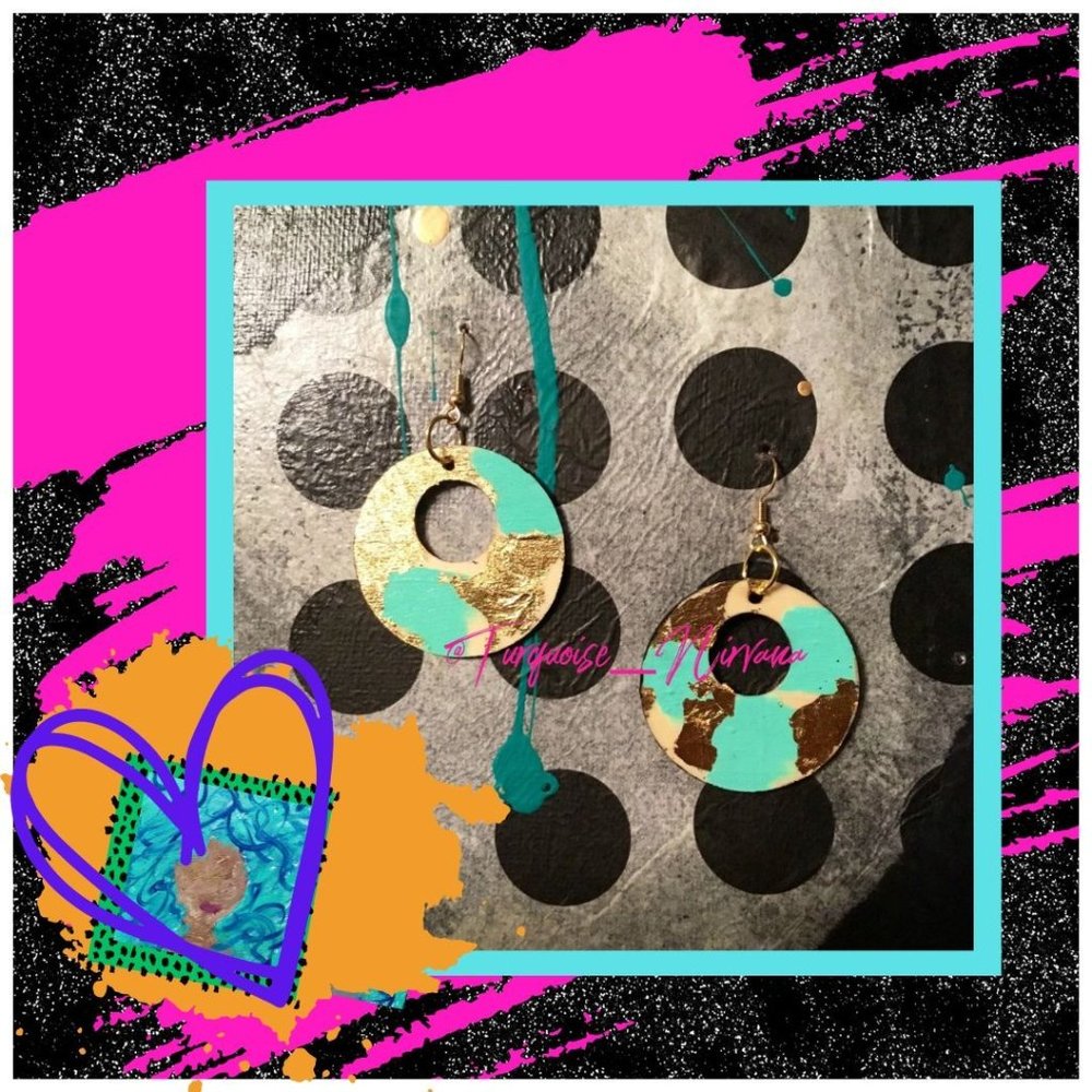 M-241: Mint Gold Disc Earrings